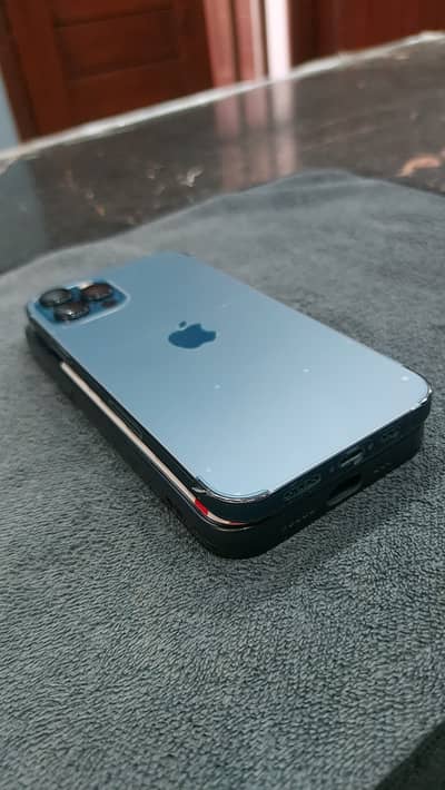 Apple iPhone 12 Pro