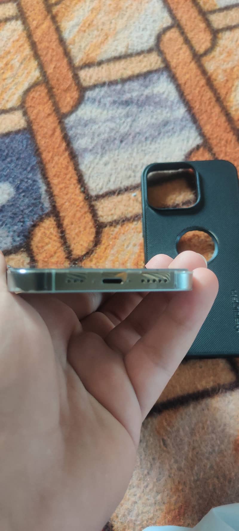 Apple iPhone 13 Pro 3