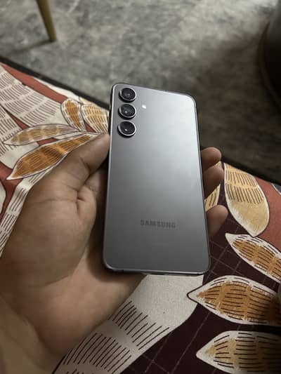 Samsung Mobile S24 urgent for sale