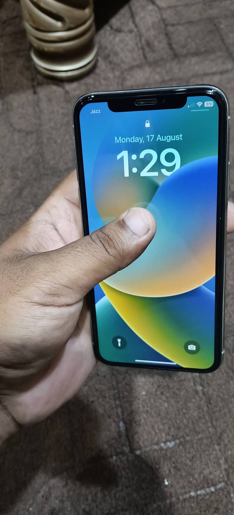 Apple iPhone X 5