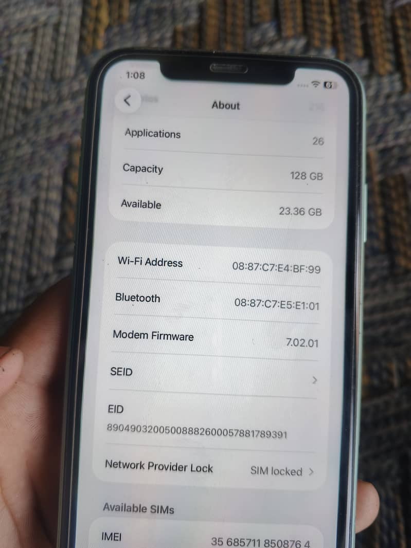Apple iPhone 11 0