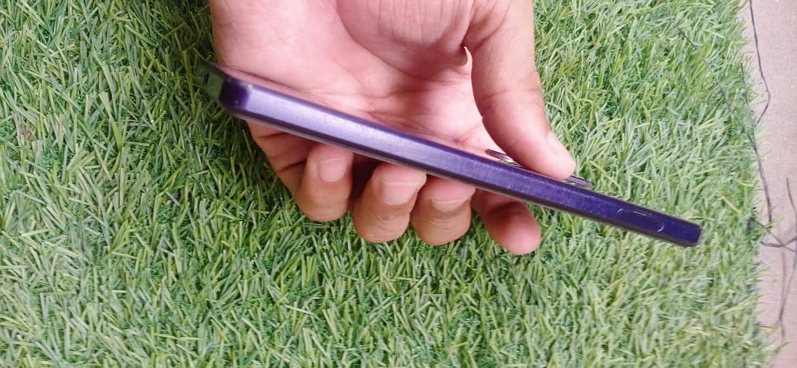 Mobile 4
