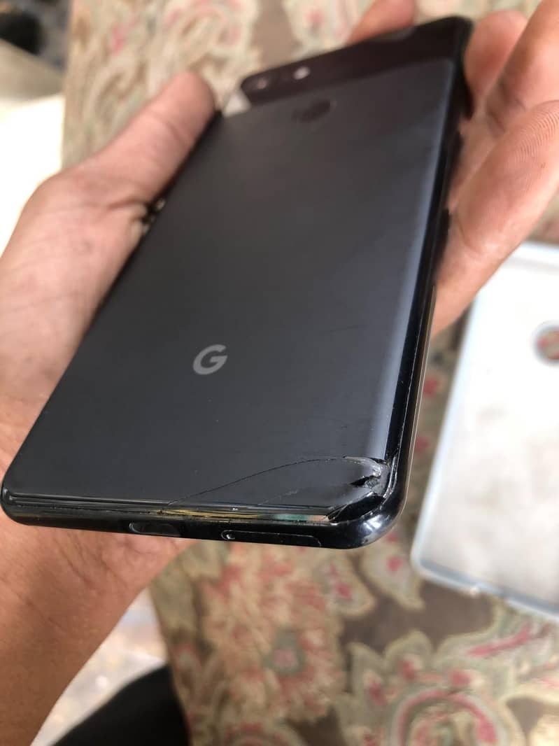 Google Pixel 3 XL 4