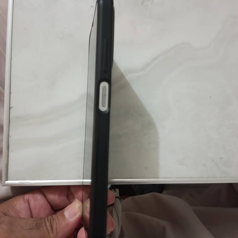 Itel A90 8