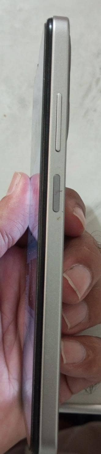 Itel A90 14