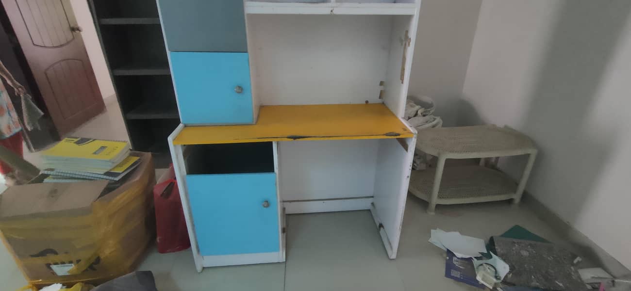 Kids Computer and Study table 0