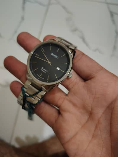 Citizen or bonito