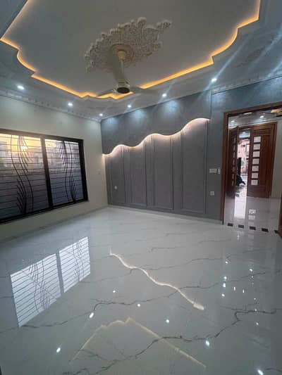 6 Marla Double story House for Rent in Bismillah Housing Scheme