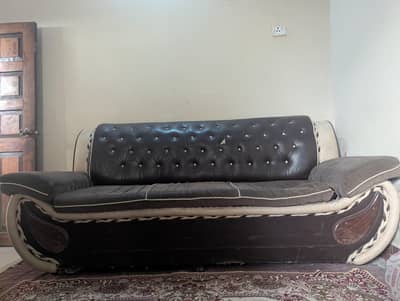 Sofa Set (1 Large Sofa + 1 Single Seater) - Repairable