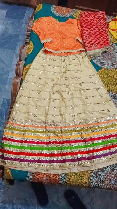 maksi mehndi dress