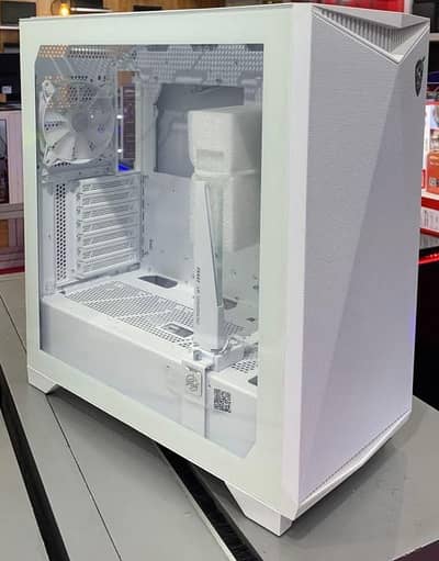 Msi MPG Gungnir 300R White