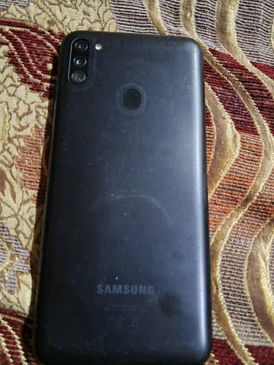 Samsung Mobile M11