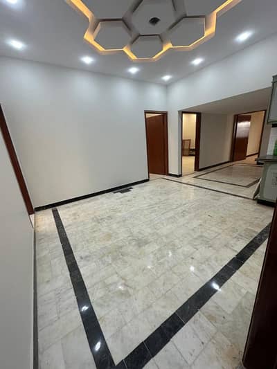 SILENT COMMERCIAL SPACE AVAILABLE FOR RENT GULSHAN-E-IQBAL BLOCK 5