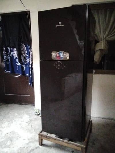 Dawlance fridge for sale