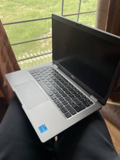 Dell latitude 5320 11th generation (16gm Ram) 256 SSD
