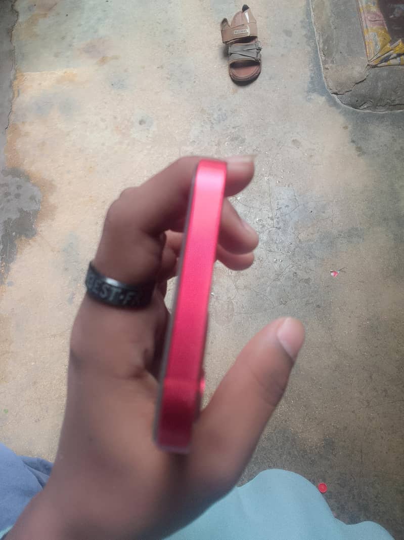 Apple iPhone 12 6
