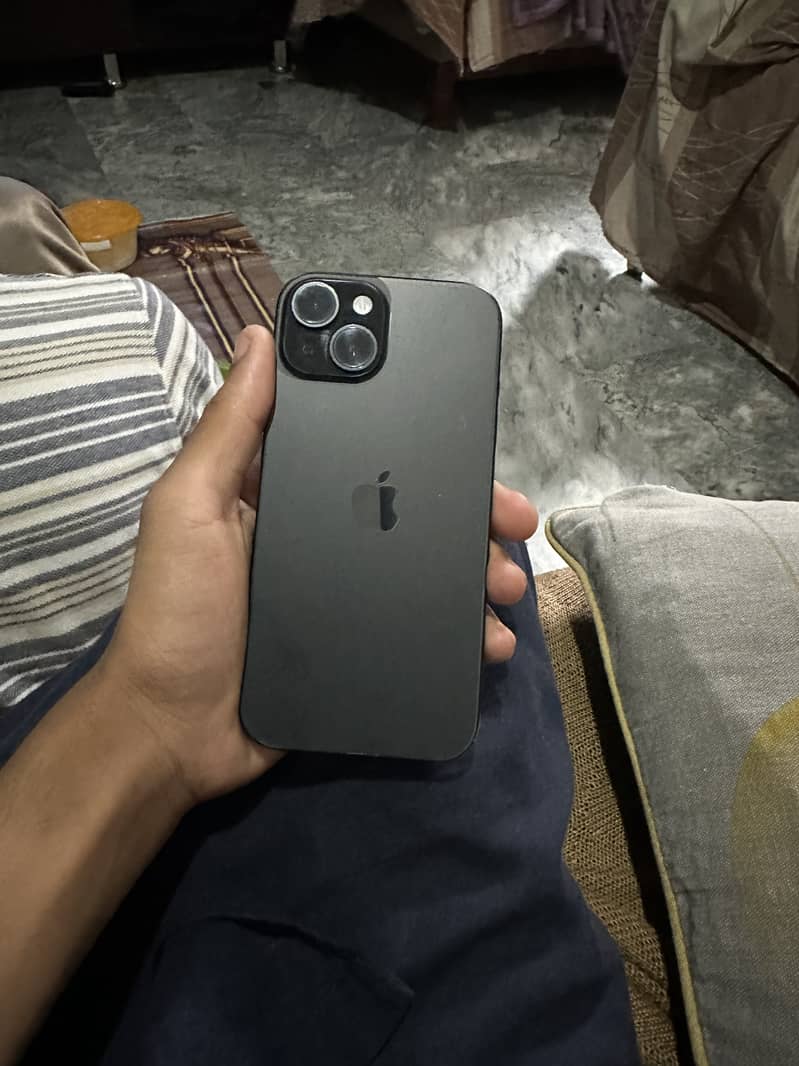 Apple iPhone 15 1