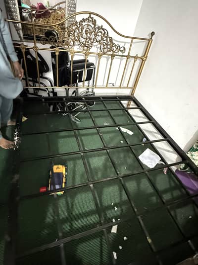 Rod iron bed for sale