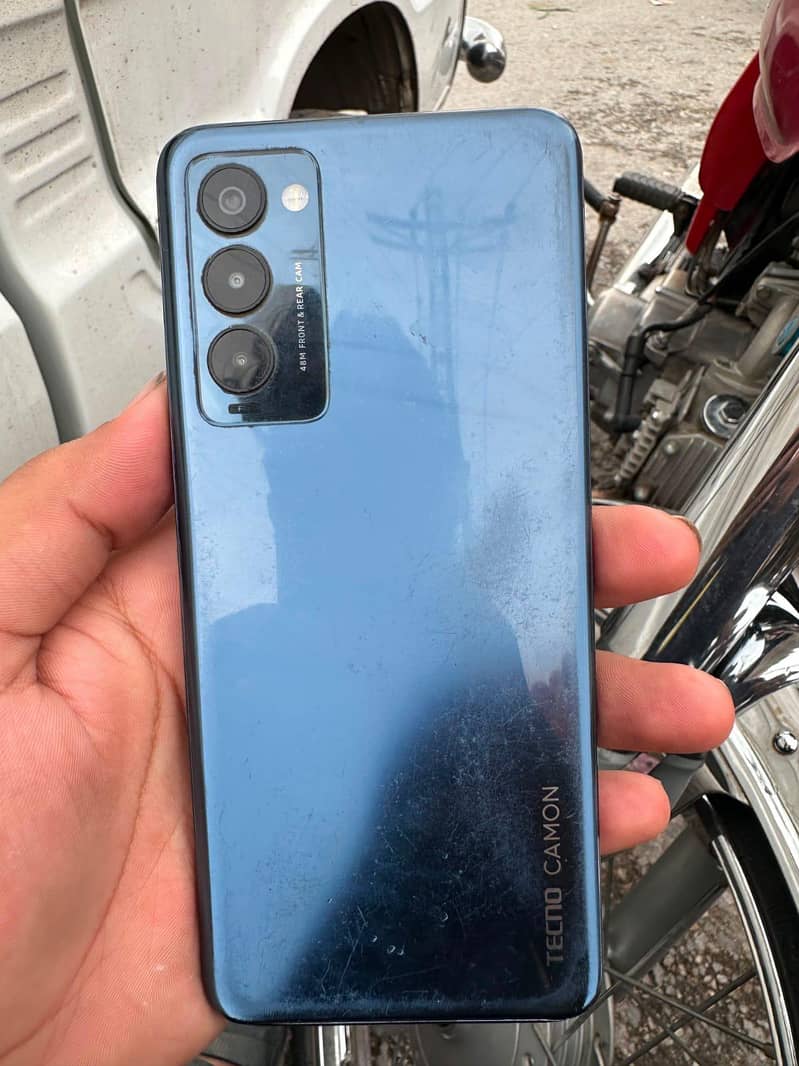 Tecno CAMON 18T 1