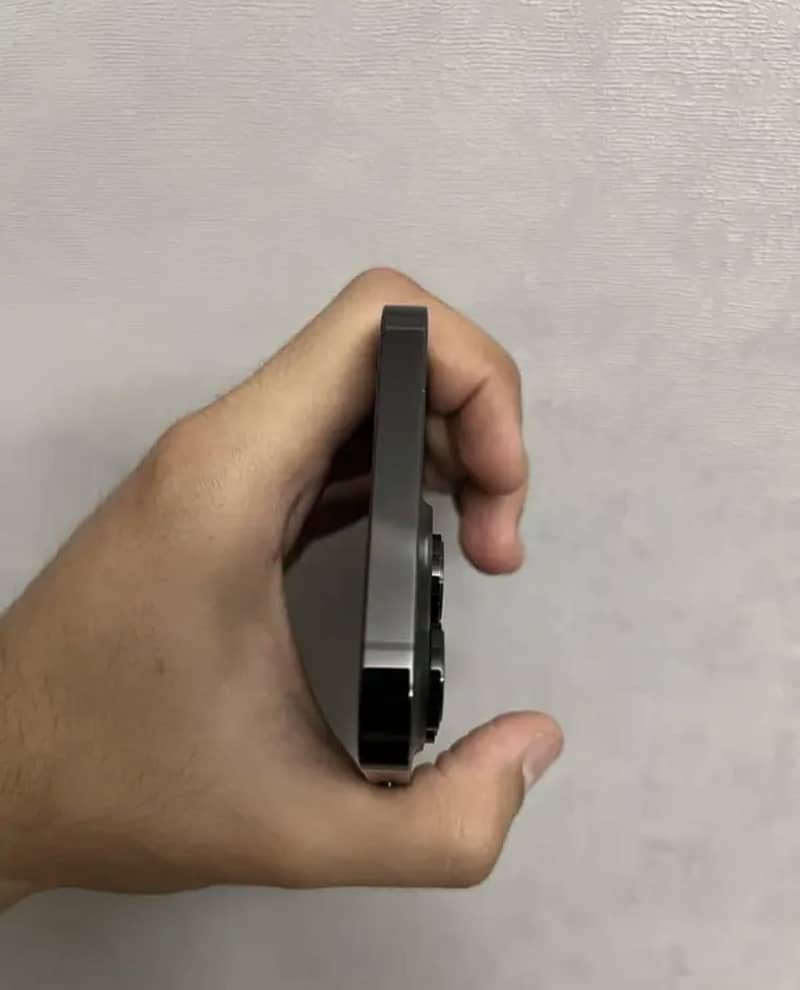 iPhone 14 Pro Max 3