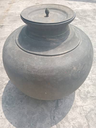Copper pot,mutt