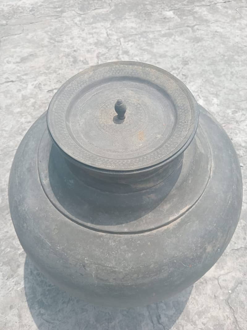 Copper pot,mutt 1