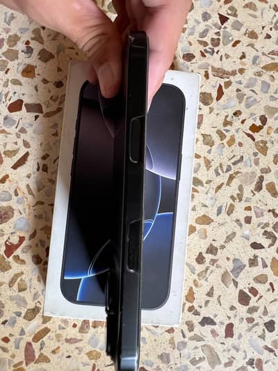 Apple iPhone 16 Pro 128gb jv 100 health