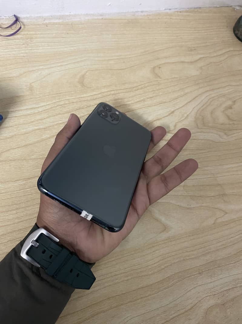 Iphone 11 pro max 2