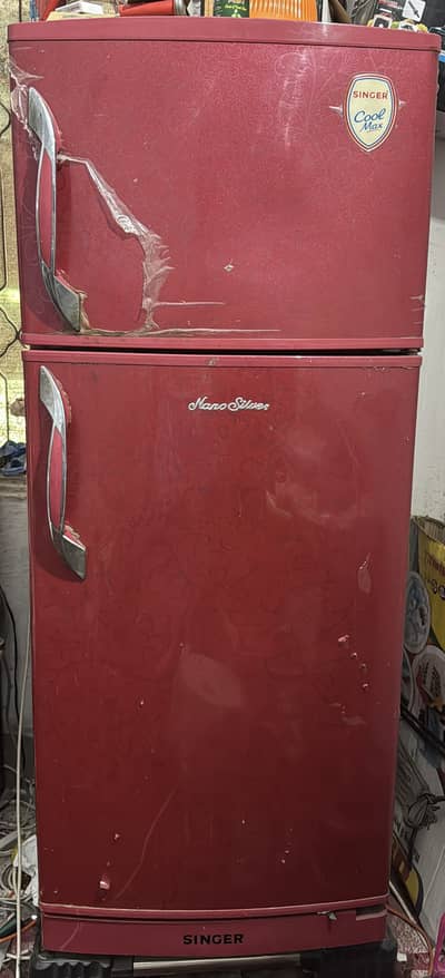 Singer fridge