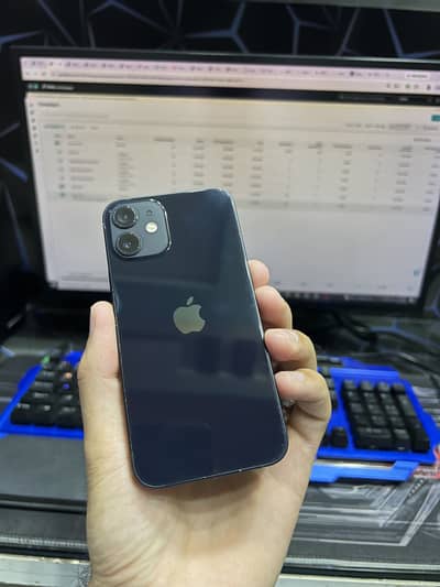 Apple iPhone 12 mini