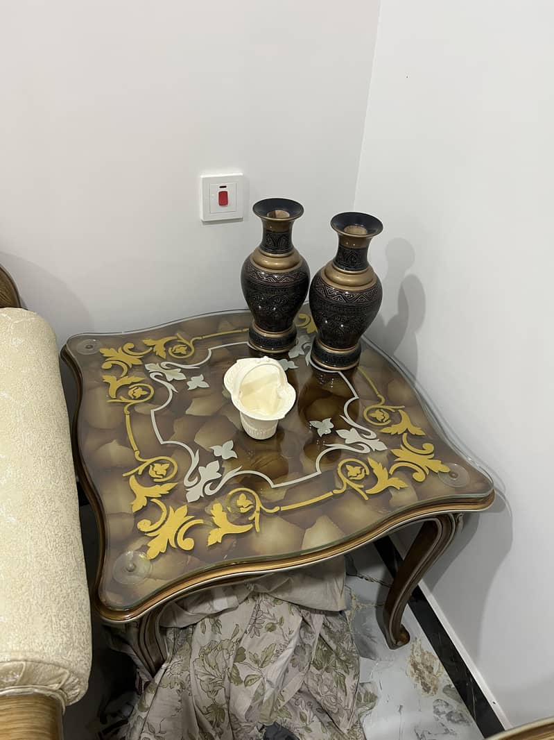 Chinoti sofa 2