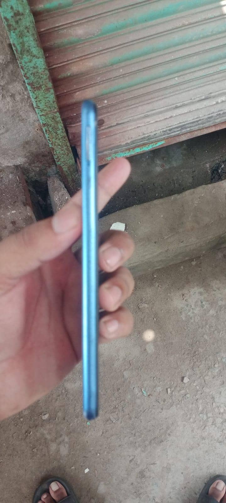 vivo v21e 1