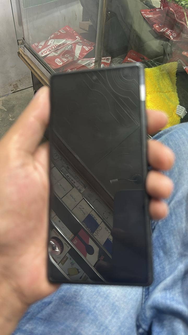 Google Pixel 7a 5