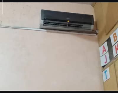 Gree 1.5 ton AC For Sell Model: GH18CITH2/I*
