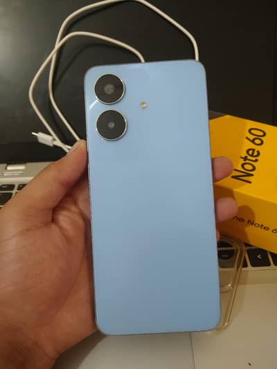 Realme Note 60