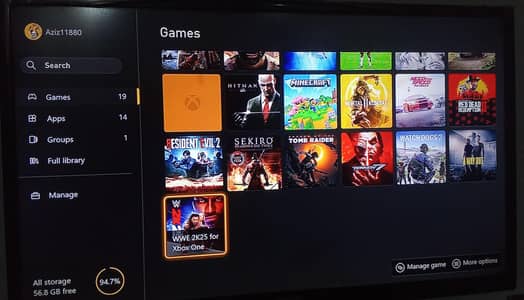 Xbox one s 1 TB 20 game instal with 2 controller