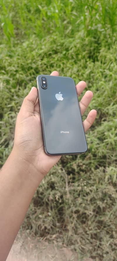 iPhone XS Black 64GB | Non-PTA | 10/9 Condition | All Original