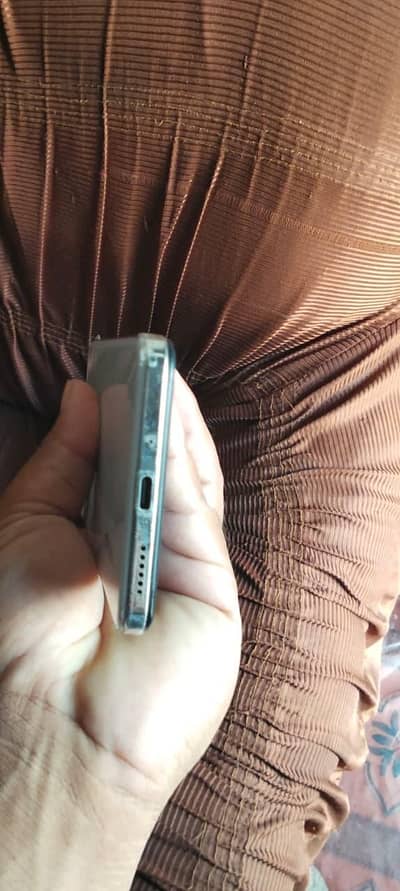 Vivo Y29