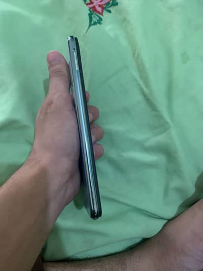 Vivo Y17