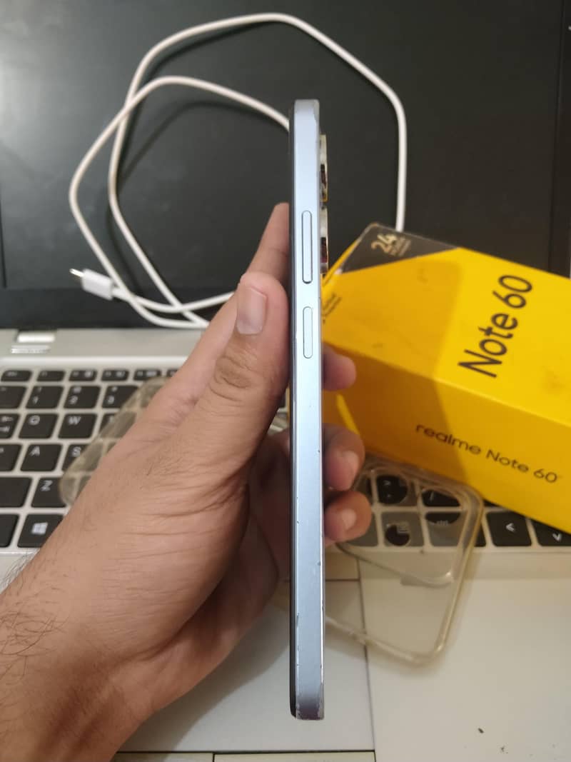 Realme Note 60 5