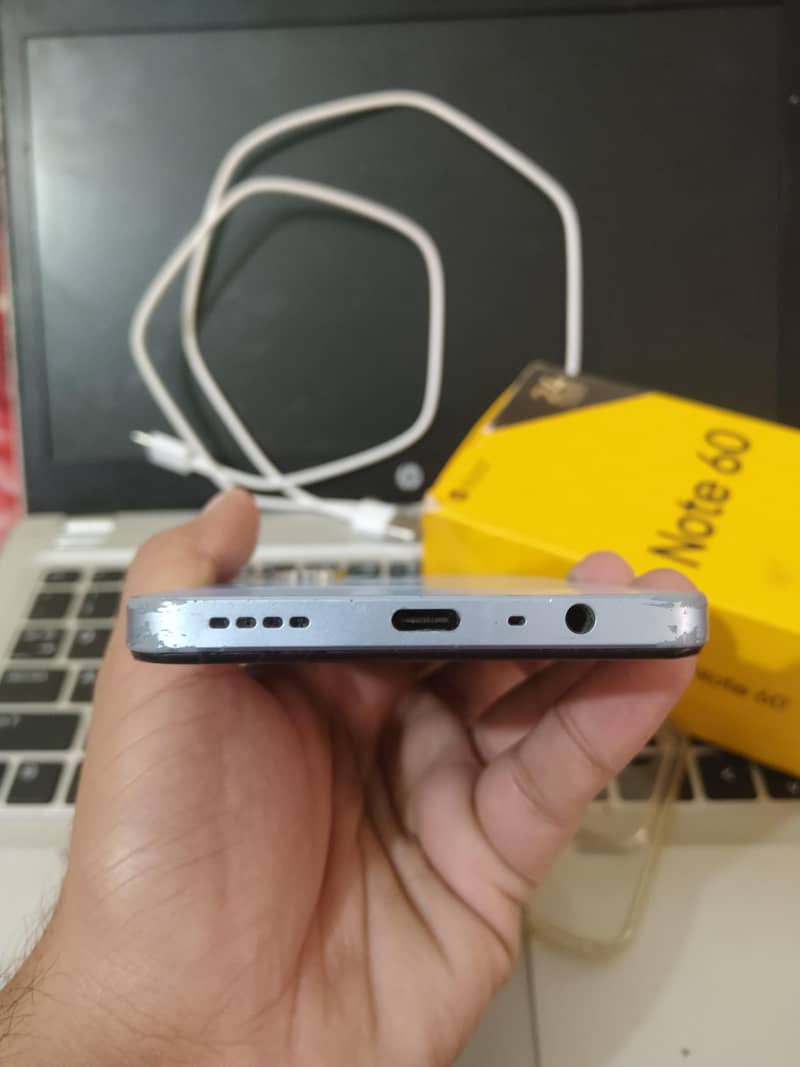 Realme Note 60 6
