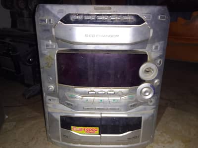 Panasonic speaker hai bhut gaya hai