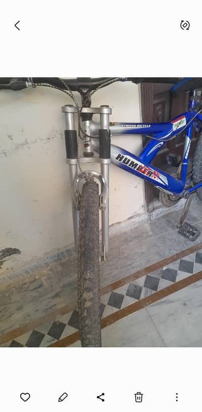 A bicycle  for sale conditions 8.10 26 inch only work in cycle stand f