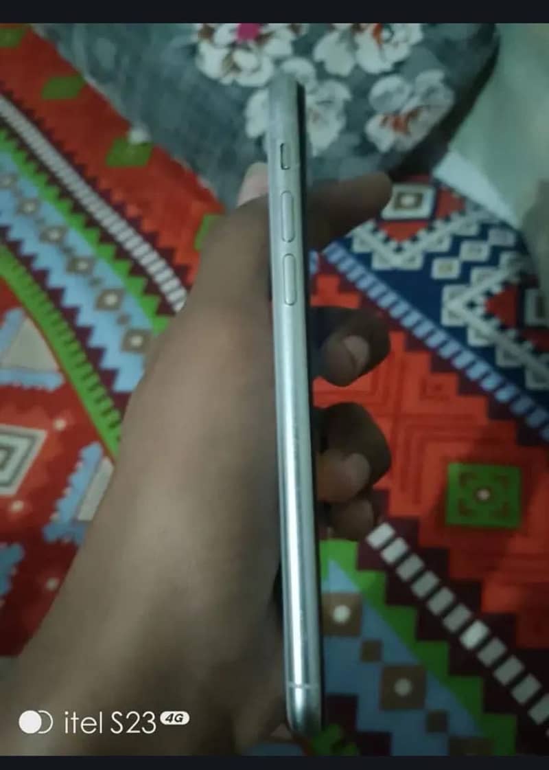 Apple iPhone X 0