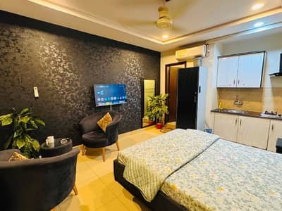 Daily, Weekly Basis One Bedroom Studio Fully Furnished Luxury Apartment Available For Rent, Location:- Gulberg greens Islamabad & Bahriya Town Phase 1, 4 & 7 luxury apt available.