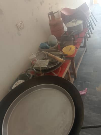 Fast Food Stall + 2 cylinder + 2 tables + 6 chairs for sale