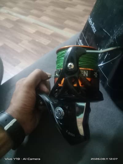 Heavy Duty Saltwater Fishing Reel with Braided line.