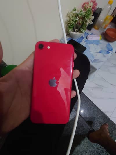 Apple iPhone SE