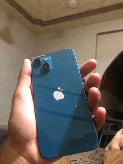 Apple iPhone 13