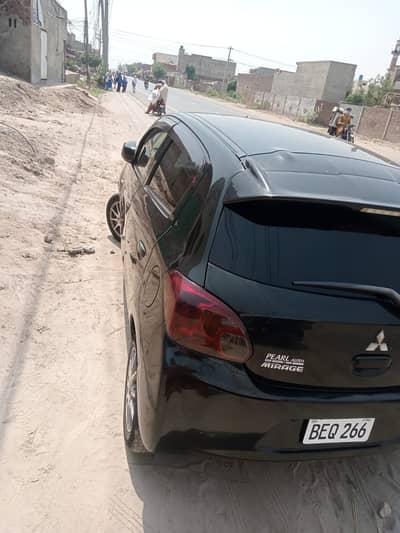Mitsubishi Mirage 2015